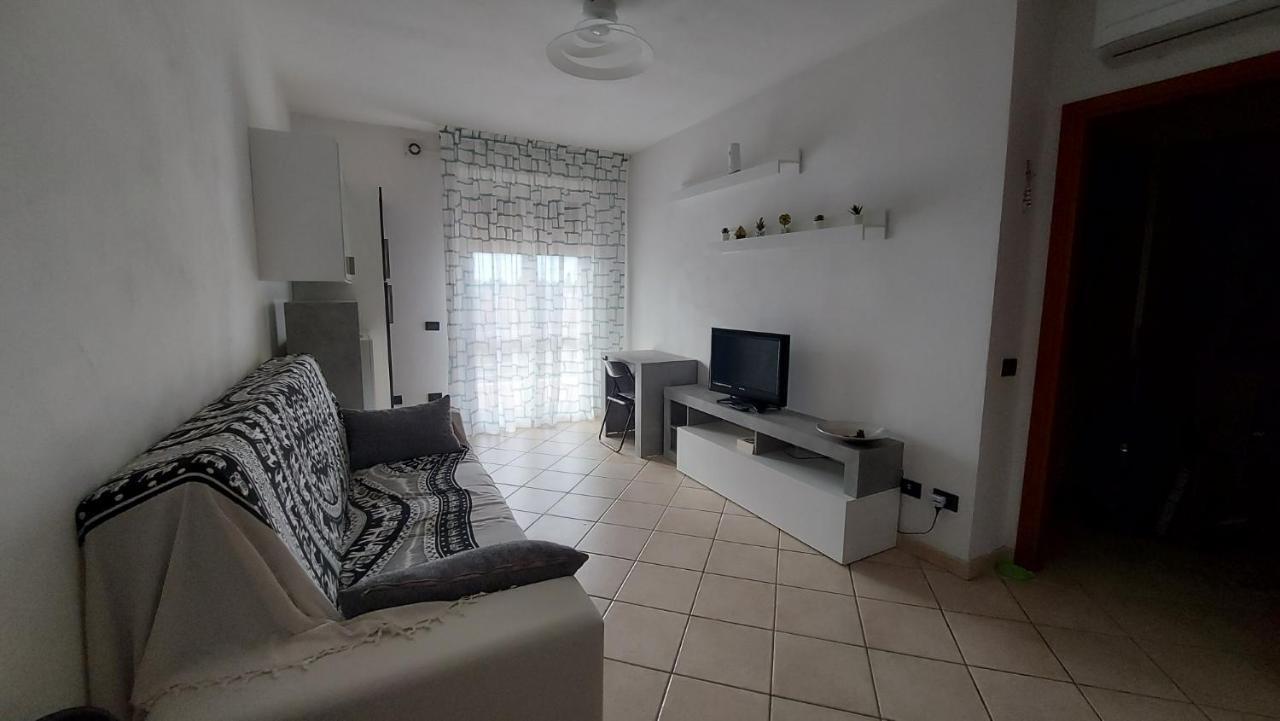 Appartamento Santa Costanza Con Piscina San Vincenzo Exterior foto