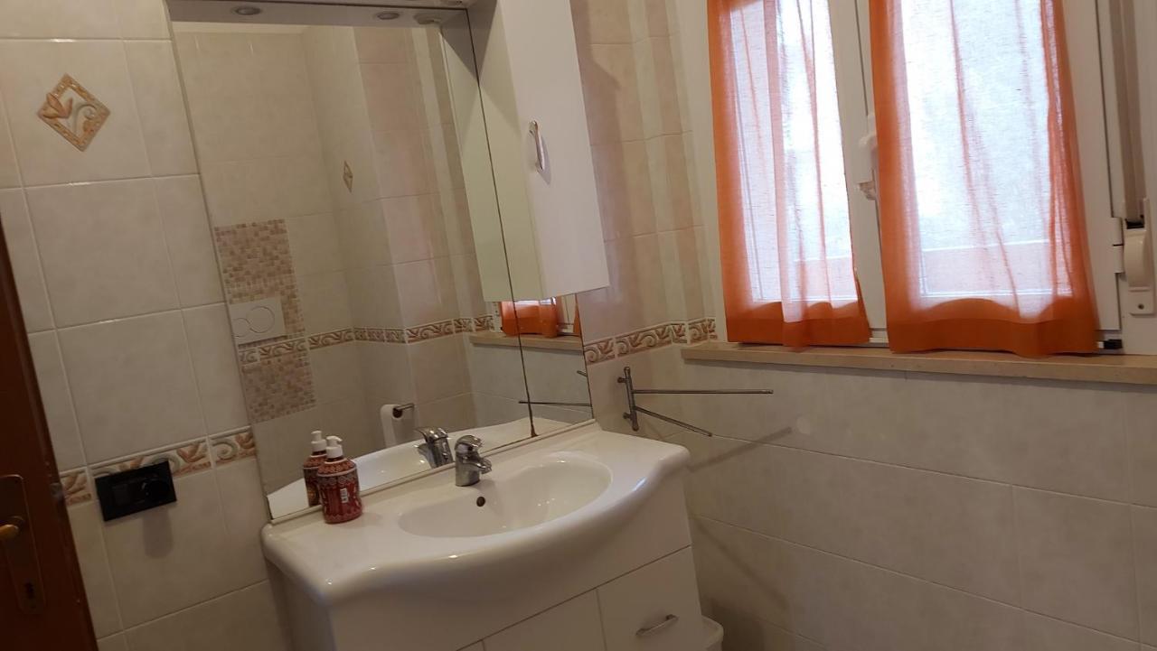 Appartamento Santa Costanza Con Piscina San Vincenzo Exterior foto